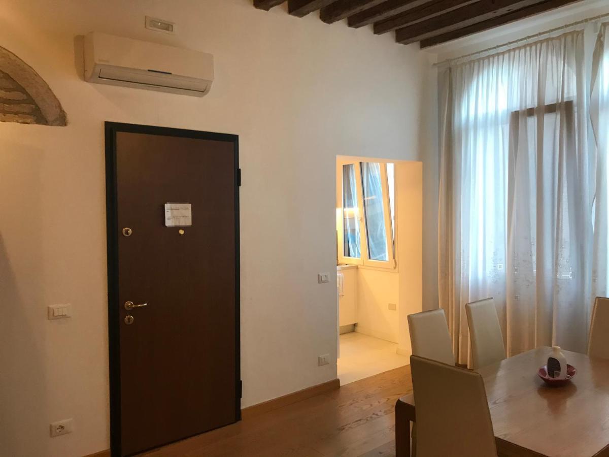 Appartamento Ghetto Novissimo Venesia Bagian luar foto