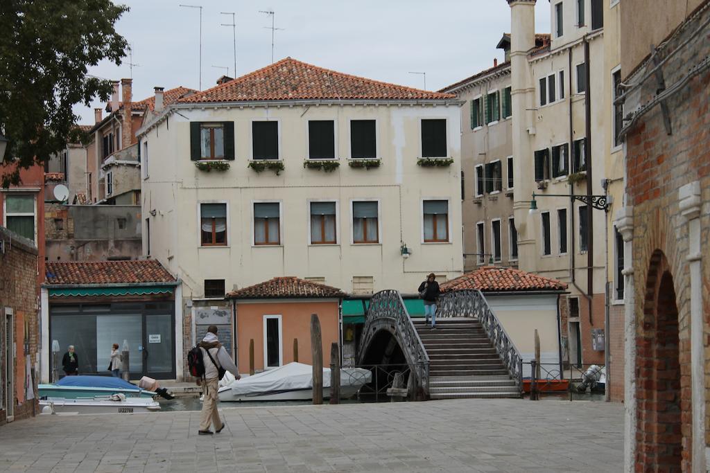Appartamento Ghetto Novissimo Venesia Ruang foto